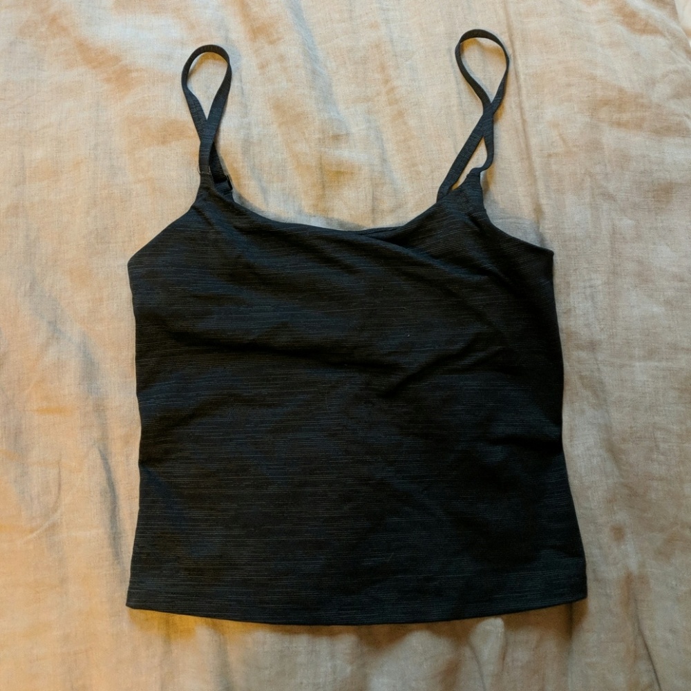 Outdoor voices top
